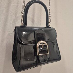 FAUX PATENT LEATHER BAG